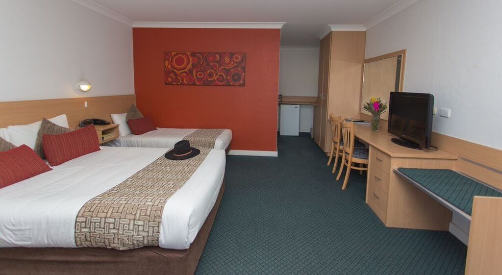 Diplomat Hotel Alice Springs Exterior photo
